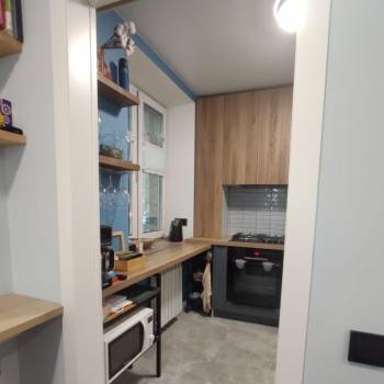 Продается 1-комнатная квартира, 30,6 м²