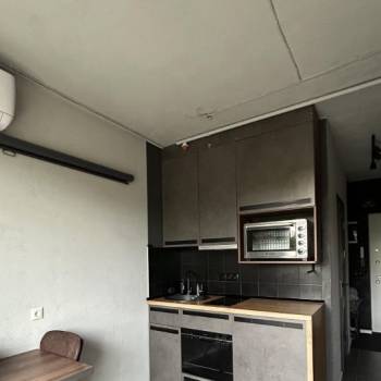 Продается 1-комнатная квартира, 18 м²
