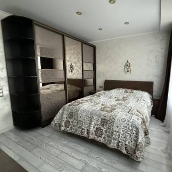 Продается 2-х комнатная квартира, 54,2 м²