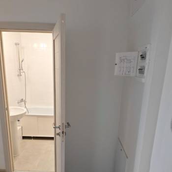 Продается 2-х комнатная квартира, 59,6 м²