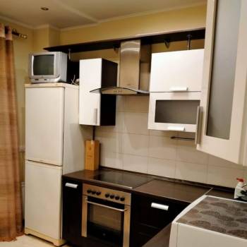 Сдается 1-комнатная квартира, 42 м²