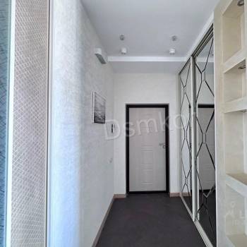 Сдается Многокомнатная квартира, 130 м²