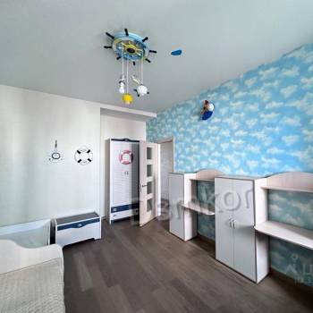 Сдается Многокомнатная квартира, 130 м²