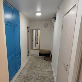 Сдается 1-комнатная квартира, 51 м²