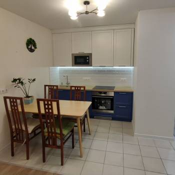 Сдается 1-комнатная квартира, 51 м²