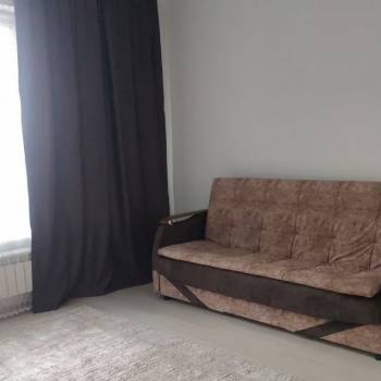 Сдается 1-комнатная квартира, 37 м²