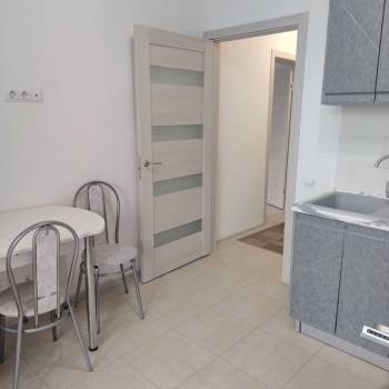 Сдается 1-комнатная квартира, 37 м²