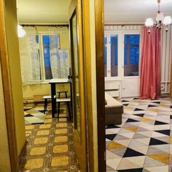 Продается 1-комнатная квартира, 40 м²
