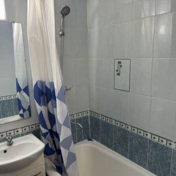 Продается 1-комнатная квартира, 40 м²