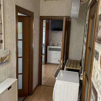 Продается 1-комнатная квартира, 33 м²