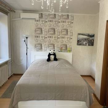 Продается 1-комнатная квартира, 33 м²