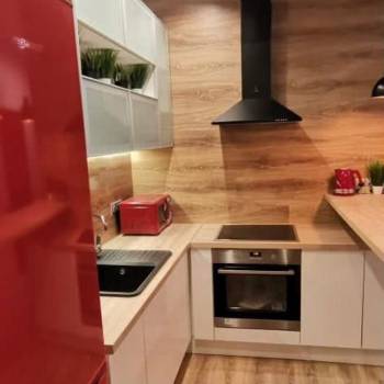 Продается 1-комнатная квартира, 36 м²