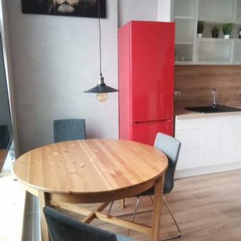 Продается 1-комнатная квартира, 36 м²