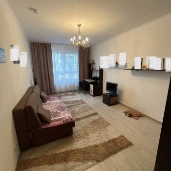 Продается 2-х комнатная квартира, 58 м²