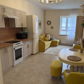 Сдается Многокомнатная квартира, 59 м²