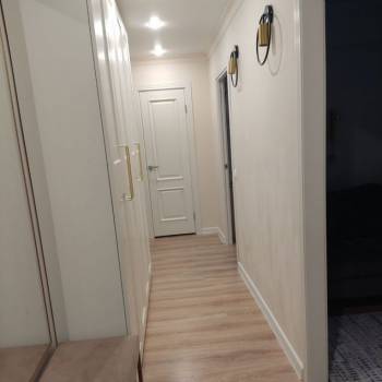 Сдается Многокомнатная квартира, 60 м²