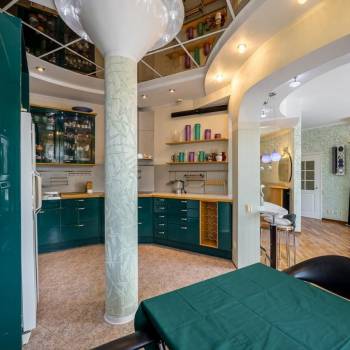 Продается Многокомнатная квартира, 115,3 м²