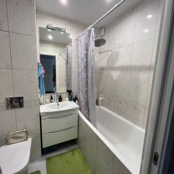 Сдается 1-комнатная квартира, 38 м²