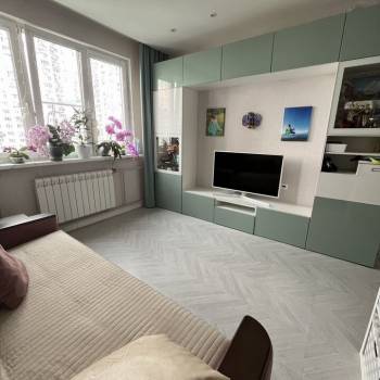 Сдается 1-комнатная квартира, 38 м²