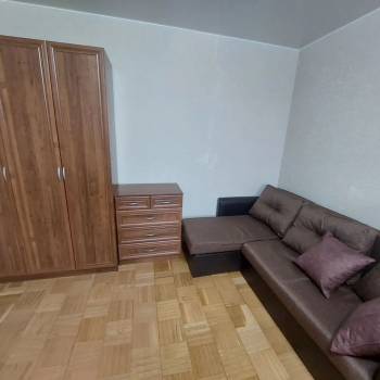Сдается 1-комнатная квартира, 37 м²