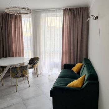 Продается 1-комнатная квартира, 46,8 м²