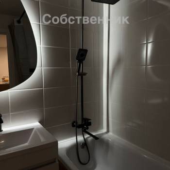 Сдается 1-комнатная квартира, 42 м²