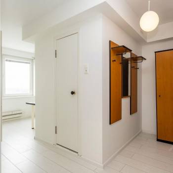Продается 1-комнатная квартира, 32 м²