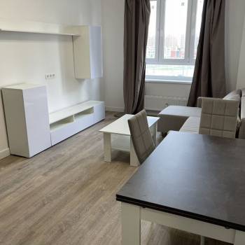 Сдается 1-комнатная квартира, 40 м²