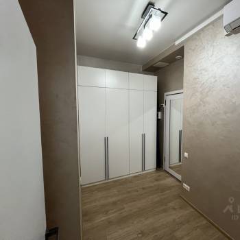 Продается 1-комнатная квартира, 36,9 м²