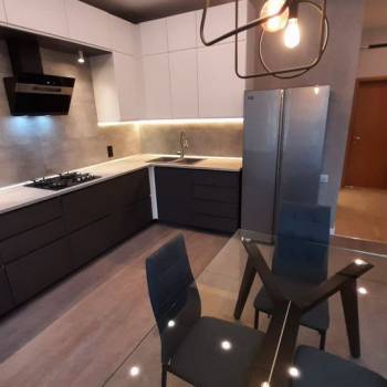 Сдается Многокомнатная квартира, 97 м²