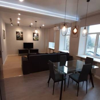 Сдается Многокомнатная квартира, 97 м²