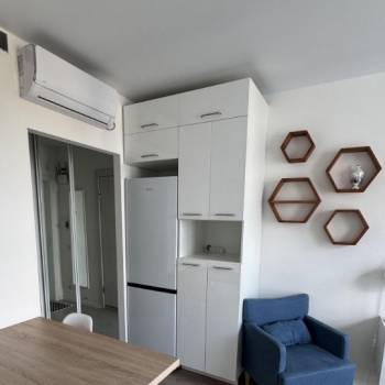 Продается 1-комнатная квартира, 19,6 м²