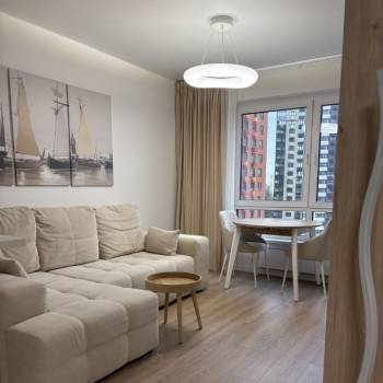 Сдается 1-комнатная квартира, 40 м²