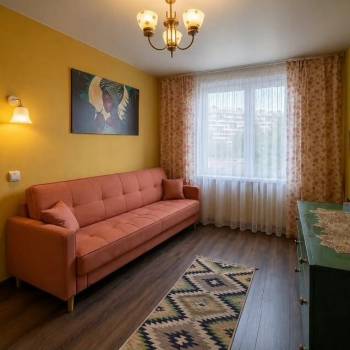 Сдается Многокомнатная квартира, 60 м²