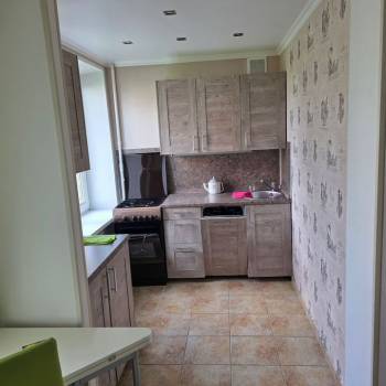 Сдается Многокомнатная квартира, 56 м²