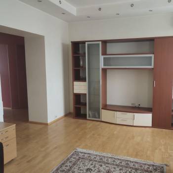 Сдается 2-х комнатная квартира, 65 м²
