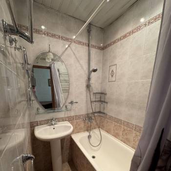 Продается 3-х комнатная квартира, 63,5 м²