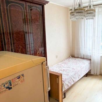 Продается 3-х комнатная квартира, 58 м²
