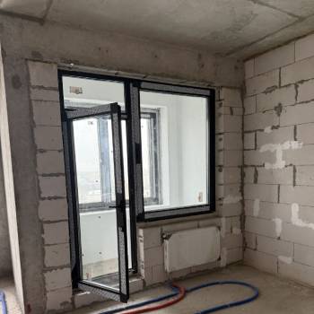Продается 1-комнатная квартира, 63,5 м²