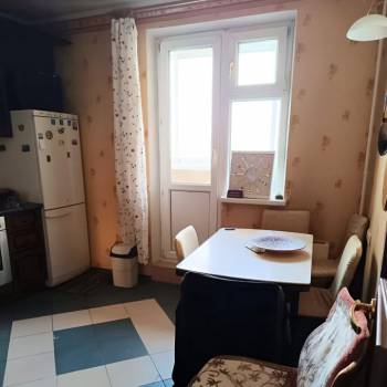 Продается Многокомнатная квартира, 102,1 м²