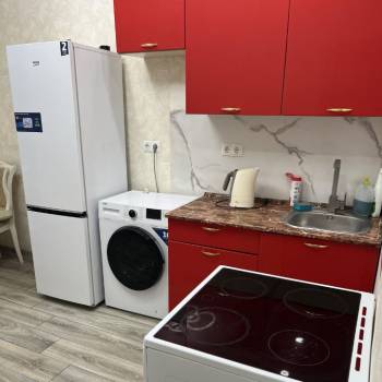Сдается 1-комнатная квартира, 40 м²