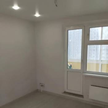 Продается 1-комнатная квартира, 42,2 м²