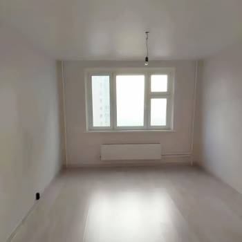 Продается 1-комнатная квартира, 42,2 м²