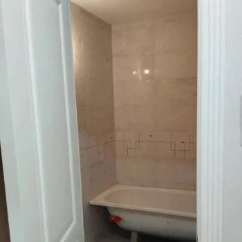 Продается 1-комнатная квартира, 42,2 м²