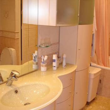 Сдается 2-х комнатная квартира, 80,3 м²