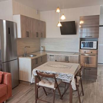 Сдается 1-комнатная квартира, 50,5 м²