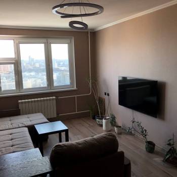 Сдается 2-х комнатная квартира, 63 м²