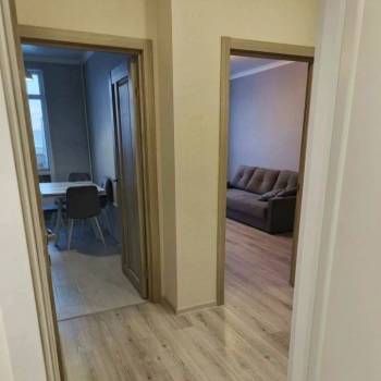 Продается 1-комнатная квартира, 41 м²