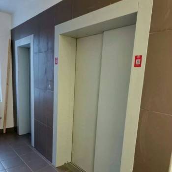 Продается 1-комнатная квартира, 41 м²