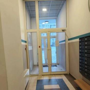 Продается 1-комнатная квартира, 41 м²